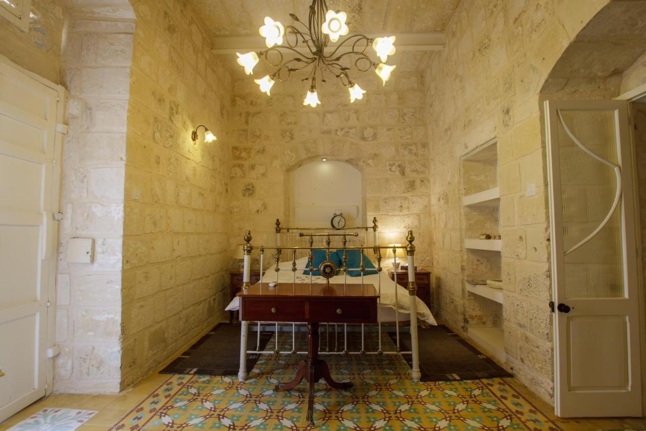 Town House Steeped In History Villa Rabat Exterior foto