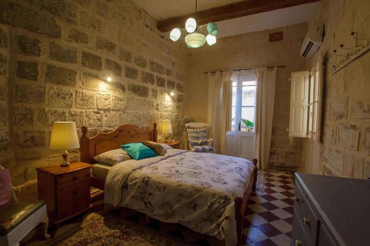 Town House Steeped In History Villa Rabat Exterior foto